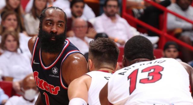 九游娱乐-哈登还能满血复活吗？32岁的大胡子在退化